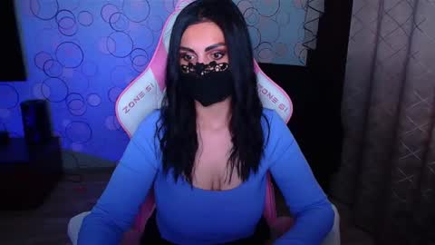 Snapshot of ashley__cooper__ chatting on November 4, 2025, 5:28 am Yasmina online show from November 4, 2025, 5:28 am