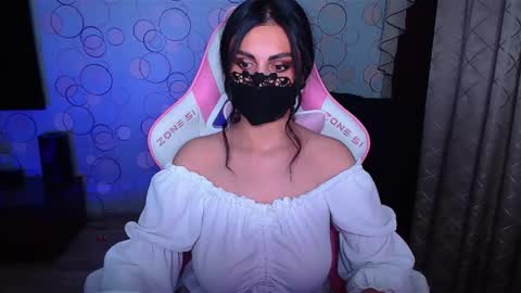 Snapshot of ashley__cooper__ chatting on November 7, 2025, 4:23 am Yasmina online show from November 7, 2025, 4:23 am