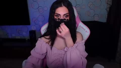   Yasmina   online show from February 7, 2026, 3:43 am