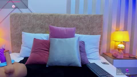 Snapshot of ashley__foxx_ chatting on January 13, 2025, 6:38 pm ashley online show from January 13, 2025, 6:38 pm