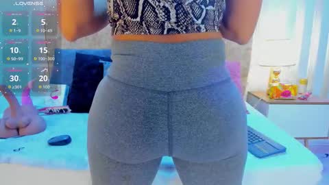 Snapshot of ashley__foxx_ chatting on November 12, 2025, 1:44 pm ashley online show from November 12, 2025, 1:44 pm