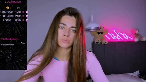 Ashley online show from November 22, 2025, 2:49 pm