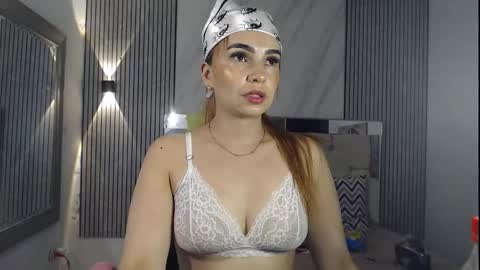 Snapshot of ashley__tylor chatting on September 11, 2025, 2:44 am ashley__tylor online show from September 11, 2025, 2:44 am