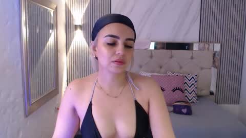 ashley__tylor online show from February 2, 2026, 9:46 pm