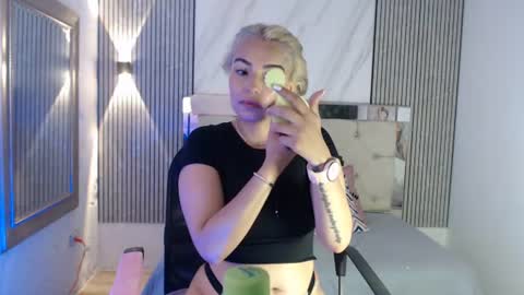 Snapshot of ashley__tylor chatting on July 11, 2026, 7:49 pm ashley__tylor online show from July 11, 2026, 7:49 pm