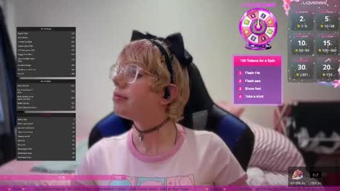 Snapshot of ashley_angel_love chatting on November 4, 2025, 2:21 am Angel Ashley Love online show from November 4, 2025, 2:21 am