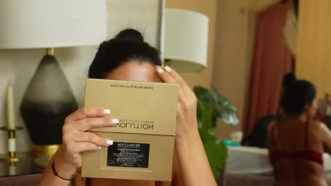 Ashley online show from March 21, 2026, 8:12 pm