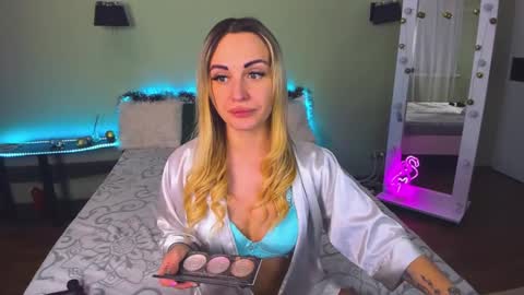 Snapshot of ashley_crashly chatting on January 10, 2025, 10:17 am Alina online show from January 10, 2025, 10:17 am