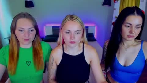 Snapshot of ashley_crashly chatting on July 16, 2026, 8:31 am Alina online show from July 16, 2026, 8:31 am