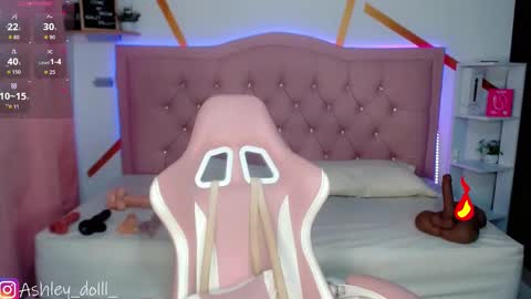 Snapshot of ashley_dolll chatting on October 18, 2025, 10:21 pm Ashley online show from October 18, 2025, 10:21 pm