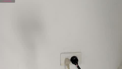 Ashley  online show from February 4, 2026, 12:55 pm