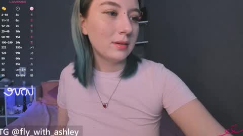 ashley_fly online show from November 29, 2025, 5:32 am