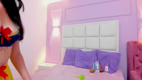 ashley_petit online show from December 14, 2025, 12:21 pm