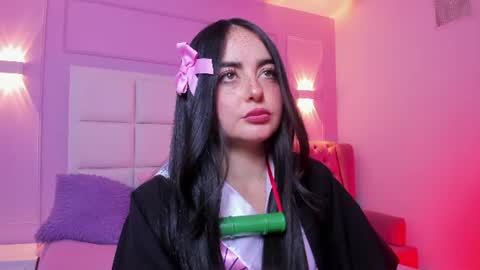 ashley_petit online show from July 27, 2026, 2:02 pm