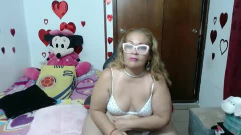 Snapshot of ashley_pink11 chatting on February 4, 2025, 1:56 am ashley pink11 online show from February 4, 2025, 1:56 am