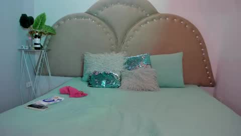 ASHLEY  online show from June 2, 2026, 1:13 pm