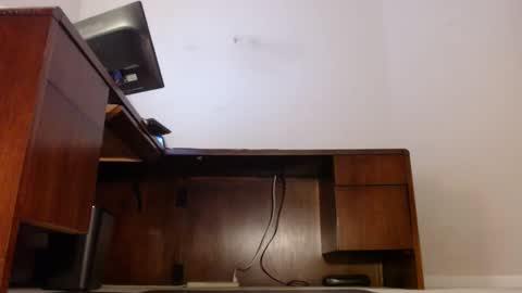 Snapshot of ashleyaki2000 chatting on January 8, 2025, 5:37 pm Ashley Ann online show from January 8, 2025, 5:37 pm