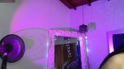 CAMILA online show from September 23, 2025, 8:45 pm