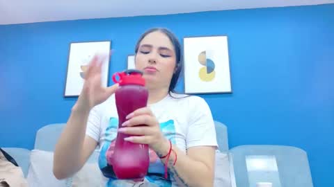 Ashley Evans online show from November 5, 2025, 8:20 pm