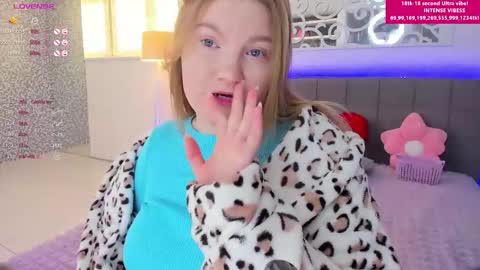 AshleyJonse online show from February 3, 2026, 6:22 am