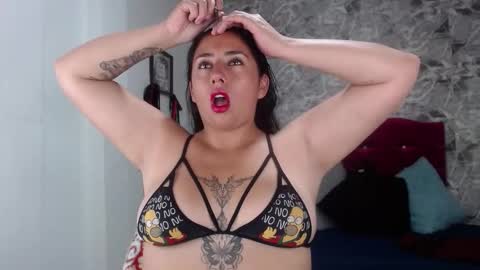 Snapshot of ashleymonroe14 chatting on October 27, 2025, 1:31 am LORE online show from October 27, 2025, 1:31 am