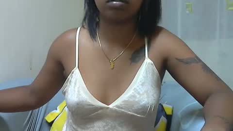 ashleyqueen X online show from November 24, 2025, 11:04 pm