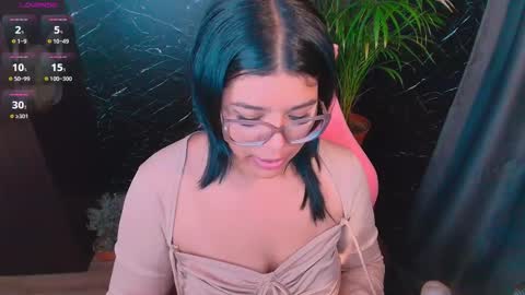 Ashleyy18   online show from February 14, 2026, 2:19 am