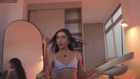 Ashley Fox online show from July 29, 2026, 10:19 pm
