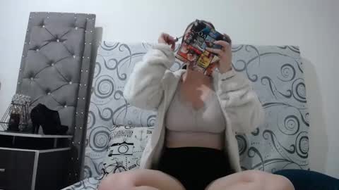 Snapshot of ashly_93 chatting on December 16, 2024, 4:55 am engel online show from December 16, 2024, 4:55 am