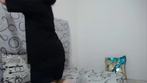 Snapshot of ashly_93 chatting on December 31, 2024, 5:11 am engel online show from December 31, 2024, 5:11 am