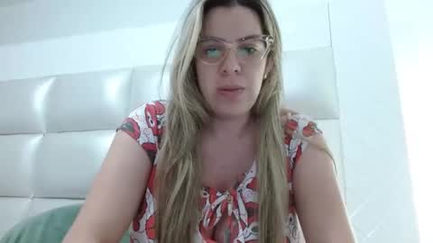 AshlyMoon online show from January 6, 2025, 11:52 pm