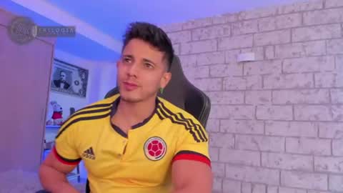Snapshot of ashton_coleman_ chatting on June 17, 2026, 7:04 pm my name real is camilo online show from June 17, 2026, 7:04 pm