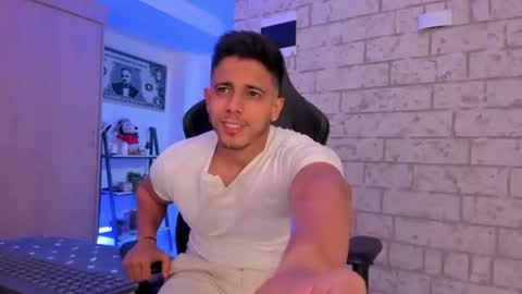 Snapshot of ashton_coleman_ chatting on July 11, 2026, 2:58 am my name real is camilo online show from July 11, 2026, 2:58 am