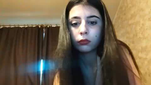 Lina online show from October 26, 2025, 12:11 pm