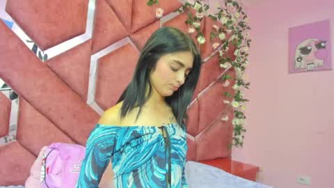 Snapshot of asia_miller chatting on June 3, 2026, 5:18 pm Asia miller online show from June 3, 2026, 5:18 pm