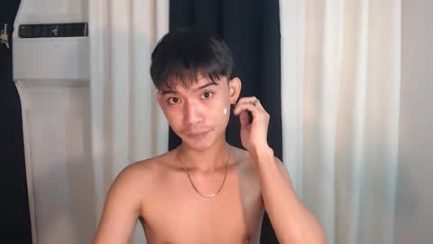 Pat online show from November 18, 2025, 6:01 pm