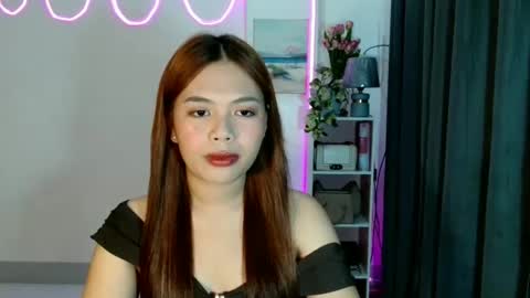 asian_enzyxx online show from February 18, 2026, 3:13 am
