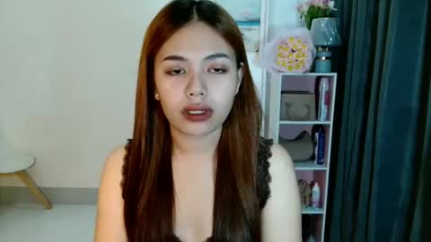 asian_enzyxx online show from March 28, 2026, 4:34 am