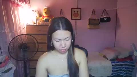 asian_llory online show from February 10, 2026, 1:10 am