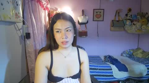 asian_llory online show from March 7, 2026, 1:35 am