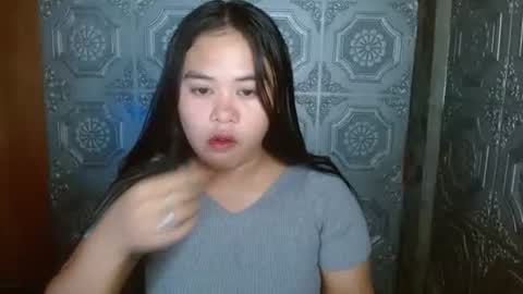 asian_nova online show from November 30, 2025, 2:32 pm