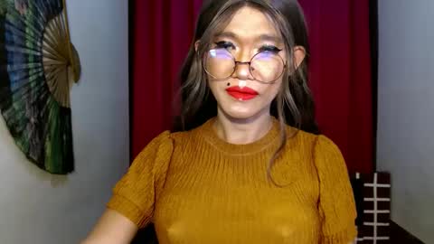 Snapshot of asian_petit19 chatting on December 30, 2024, 3:58 am Lovely online show from December 30, 2024, 3:58 am