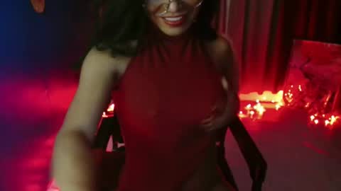 Snapshot of asian_petit19 chatting on October 5, 2025, 2:21 am Lovely online show from October 5, 2025, 2:21 am