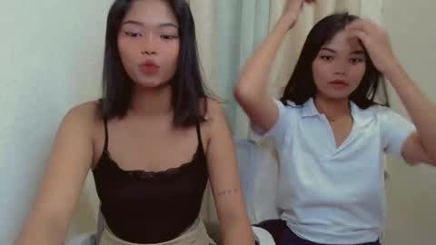 asian_pure_girl online show from June 3, 2026, 3:39 pm