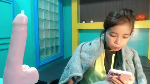 Snapshot of asian_slade chatting on June 13, 2026, 2:37 pm asian_slade online show from June 13, 2026, 2:37 pm