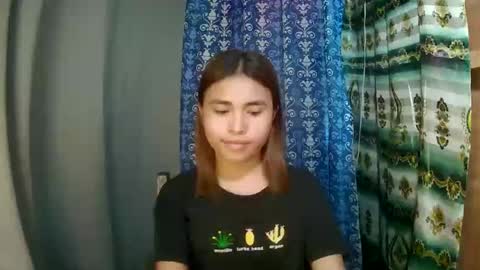 Snapshot of asian_sofiaxxx chatting on December 3, 2025, 6:10 am Sofia online show from December 3, 2025, 6:10 am