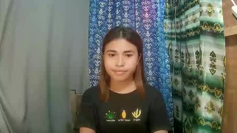 Snapshot of asian_sofiaxxx chatting on December 22, 2025, 6:10 am Sofia online show from December 22, 2025, 6:10 am