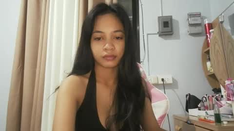 asian_trish online show from November 15, 2025, 10:37 pm