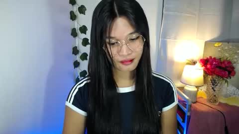 Yan online show from March 3, 2026, 9:42 pm