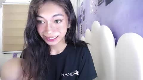Snapshot of asianbarbie05 chatting on May 11, 2026, 10:32 am SOFIA online show from May 11, 2026, 10:32 am